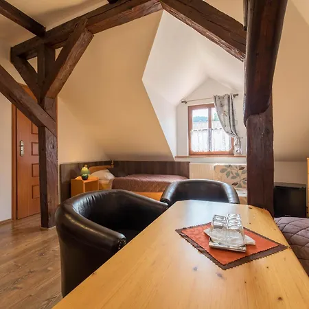 Guest house Zemianska Kuria 3*