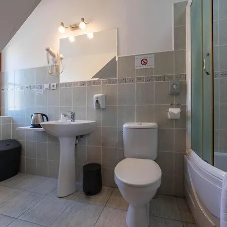 Zemianska Kúria 3* Dolny Kubin