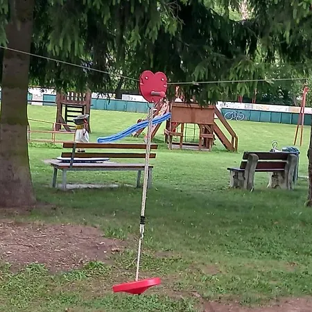 Konukevi Zemianska Kuria